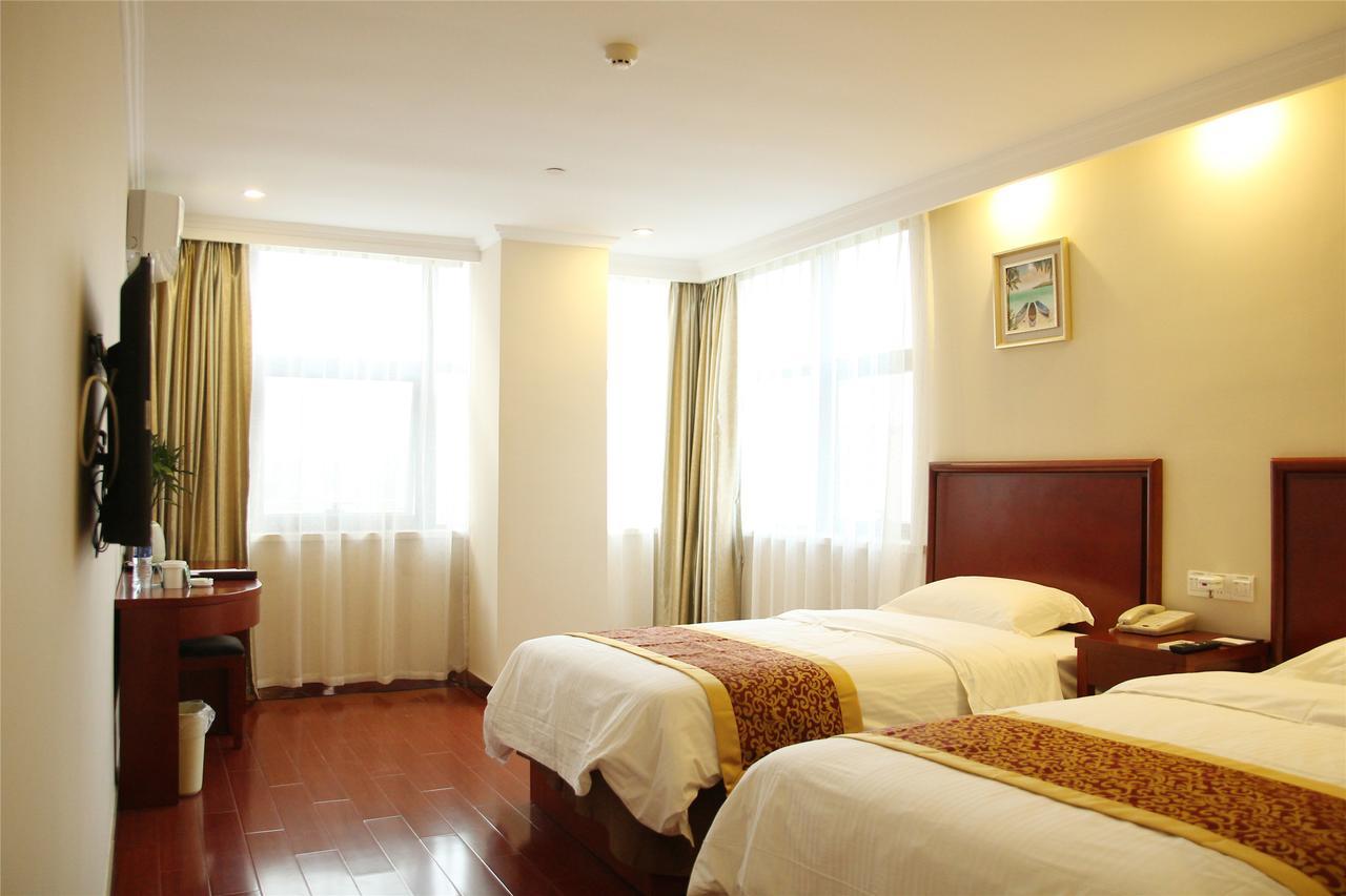 Greentree Inn Zhejiang Jiaxing Nanyang College Henglong Square Business Hotel Dış mekan fotoğraf