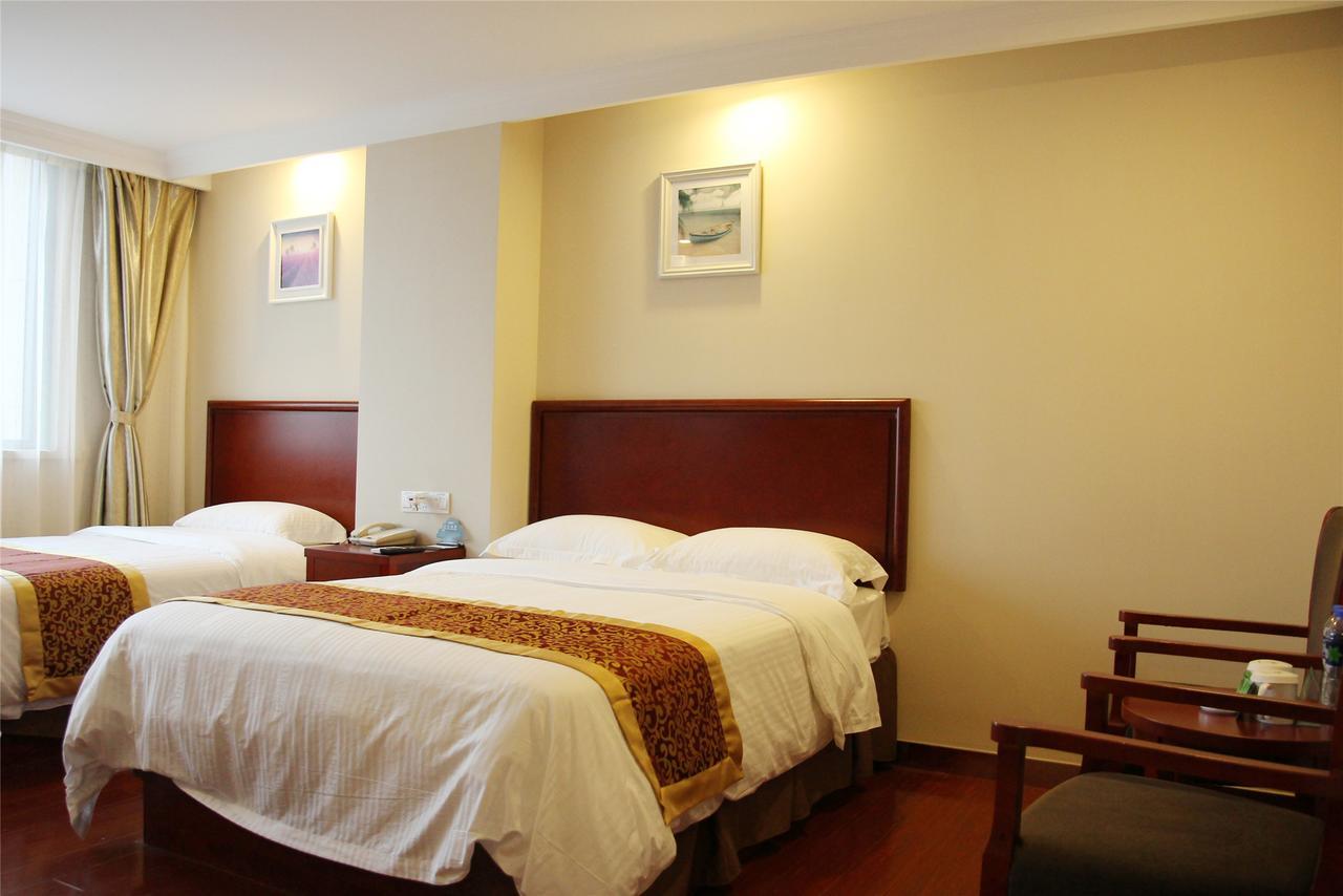 Greentree Inn Zhejiang Jiaxing Nanyang College Henglong Square Business Hotel Dış mekan fotoğraf