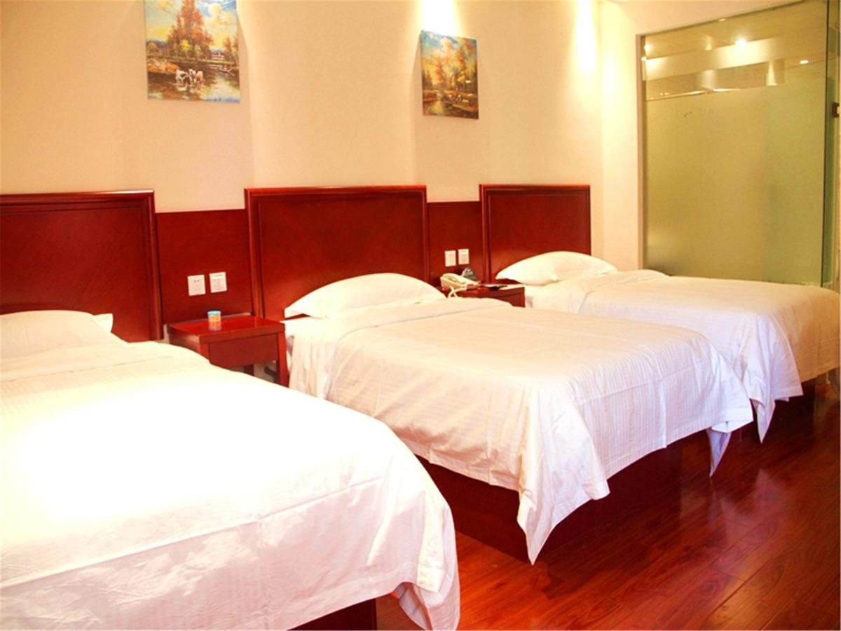 Greentree Inn Zhejiang Jiaxing Nanyang College Henglong Square Business Hotel Dış mekan fotoğraf