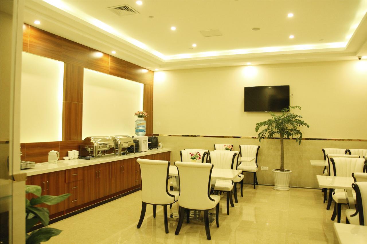 Greentree Inn Zhejiang Jiaxing Nanyang College Henglong Square Business Hotel Dış mekan fotoğraf